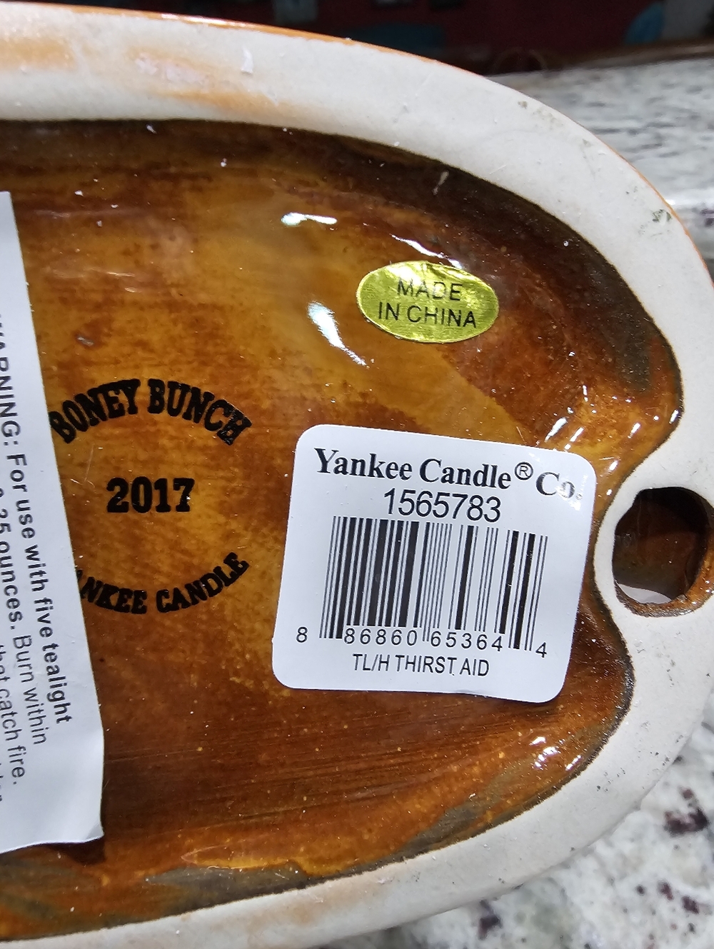 Yankee Candle Boney Bunch Thirst-Aid (2017) New In Box - Picture 4 of 6